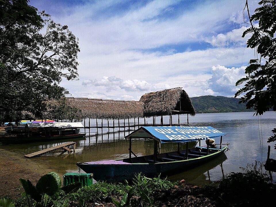Sauce Lagoon through Local Eyes