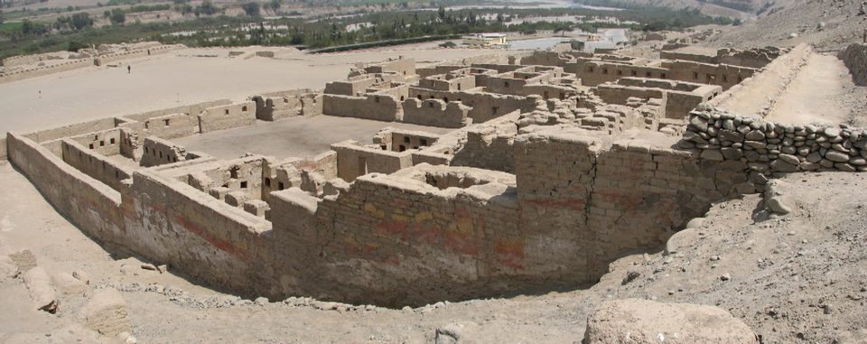 Tambo Colorado: Adobe, Color and Inca Rule