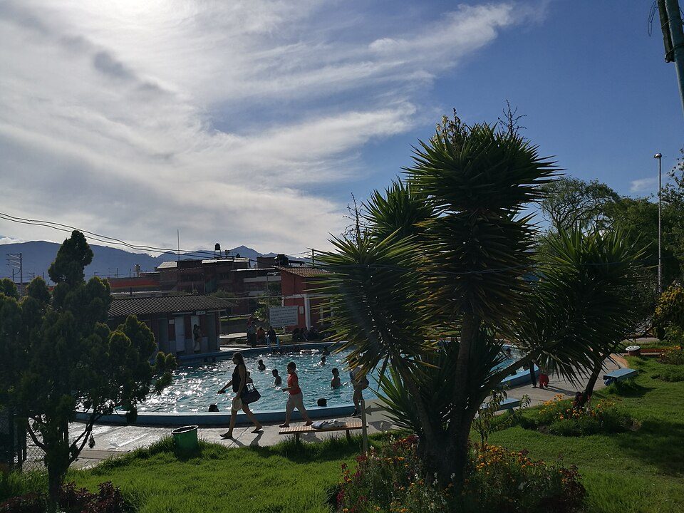 Baños del Inca: Thermal Waters and Historical Memory